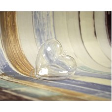 Сердце пластиковое прозрачное 6 см