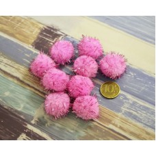Помпоны 30 мм розового цвета с люрексом